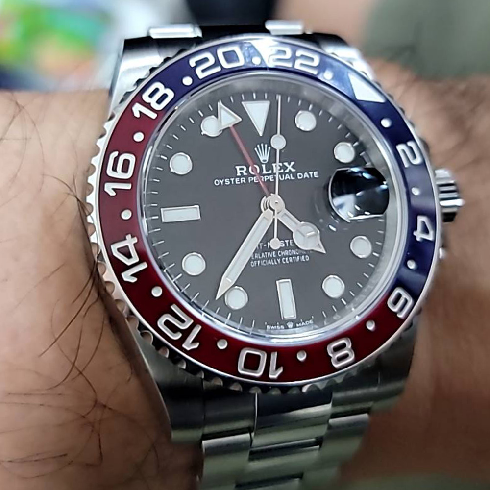 Rolex 勞力士GMT Master II 126710BLRO