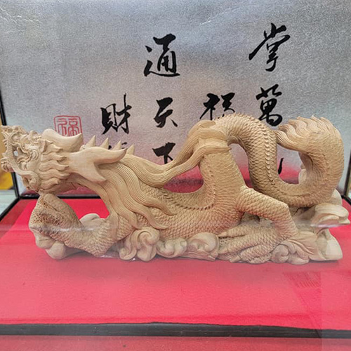 黃楊木龍形擺件
