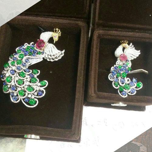 寶石孔雀胸針