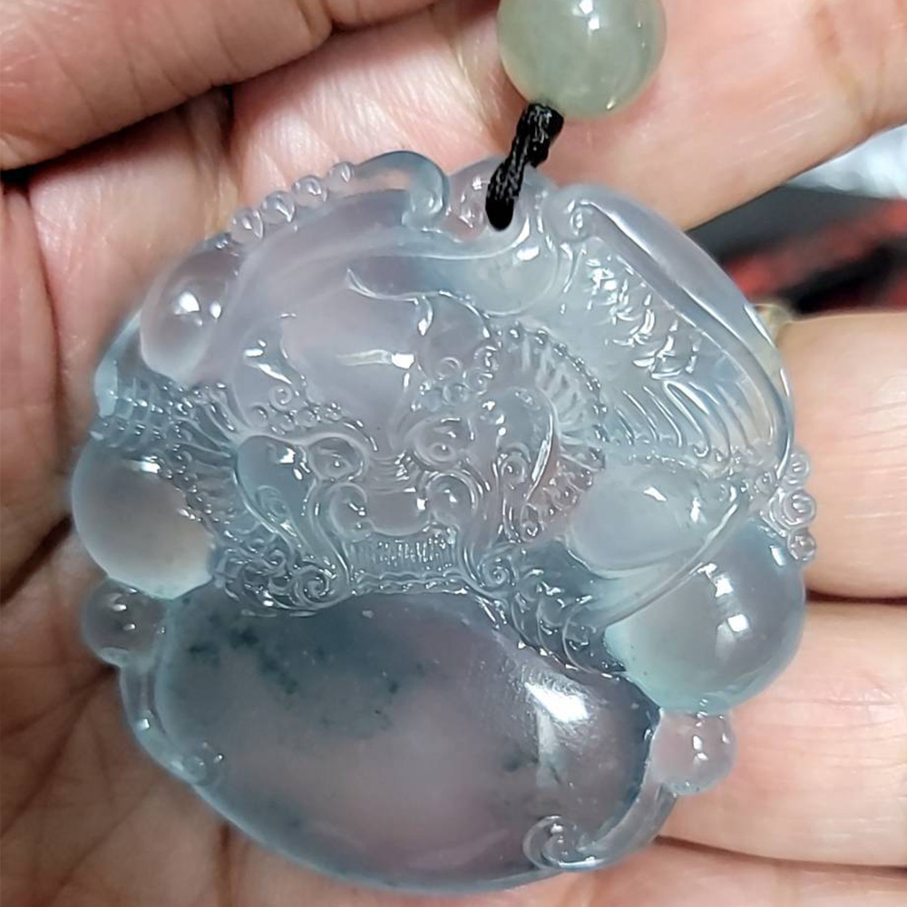 玉雕品